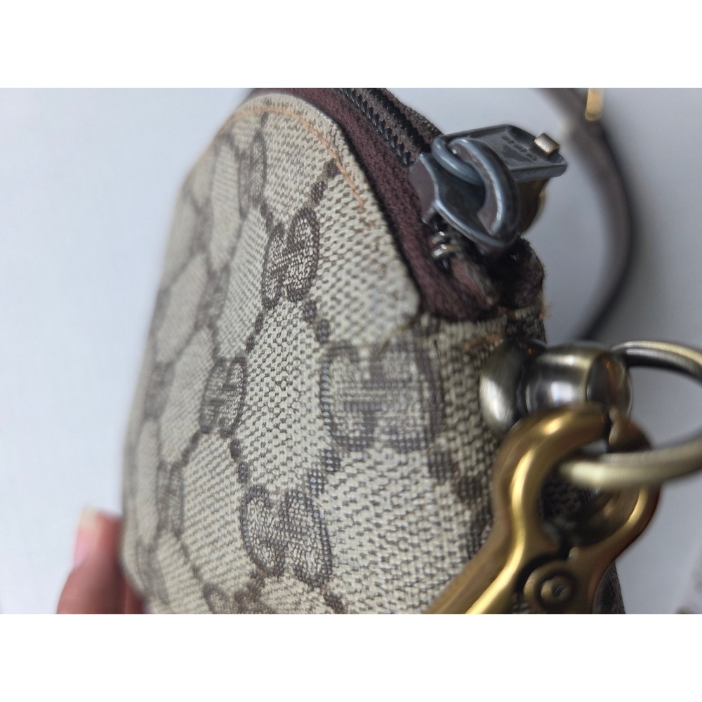 Gucci Accessory Collection GG Supreme Vintage Crossbody Bag Brown Monogram - Picture 13 of 15